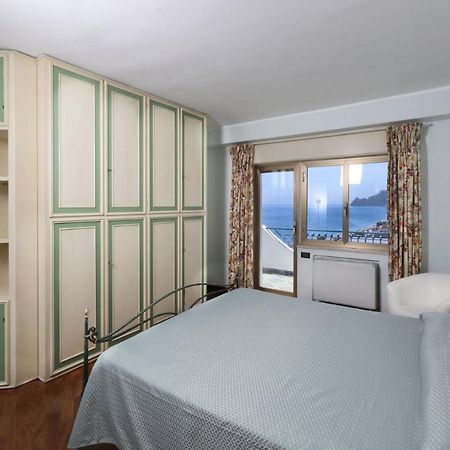 Il Cavalluccio Marino Apartment Santa Teresa Di Riva Bagian luar foto