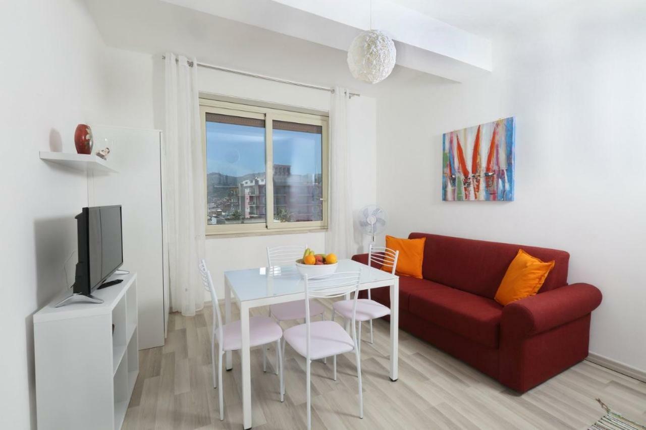 Il Cavalluccio Marino Apartment Santa Teresa Di Riva Bagian luar foto